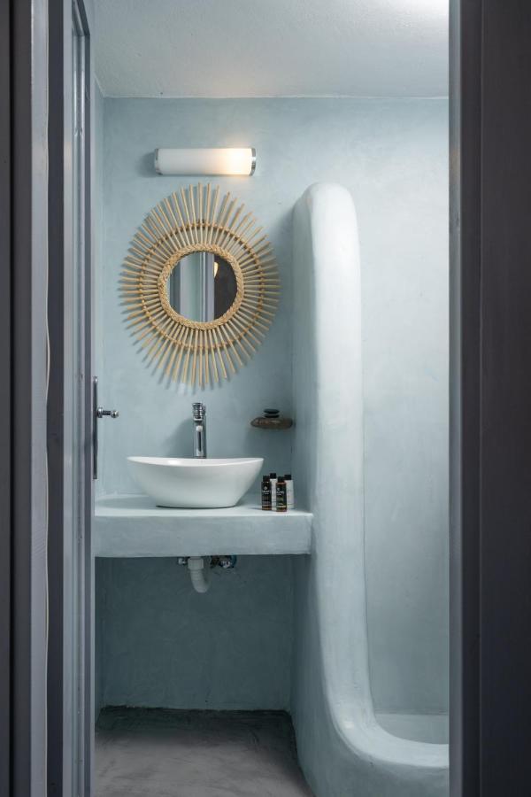 Blue White Suites Firostefani Ngoại thất bức ảnh
