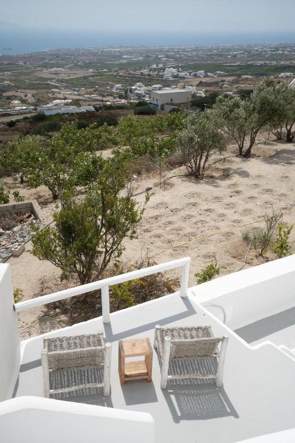 Blue White Suites Firostefani Ngoại thất bức ảnh